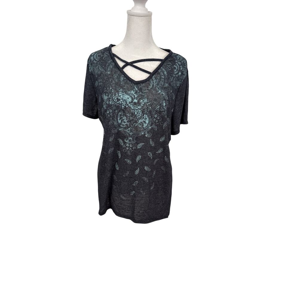 Signature Studio Women’s Athletic Tee Size XXL
